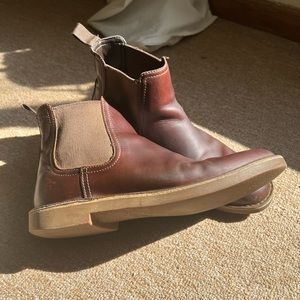 Clarks Chelsea Boot